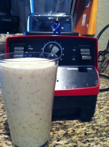 Apple-Ginger-Almond Pre-Workout Shake