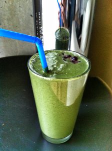 Blueberry Banana Green Smoothie