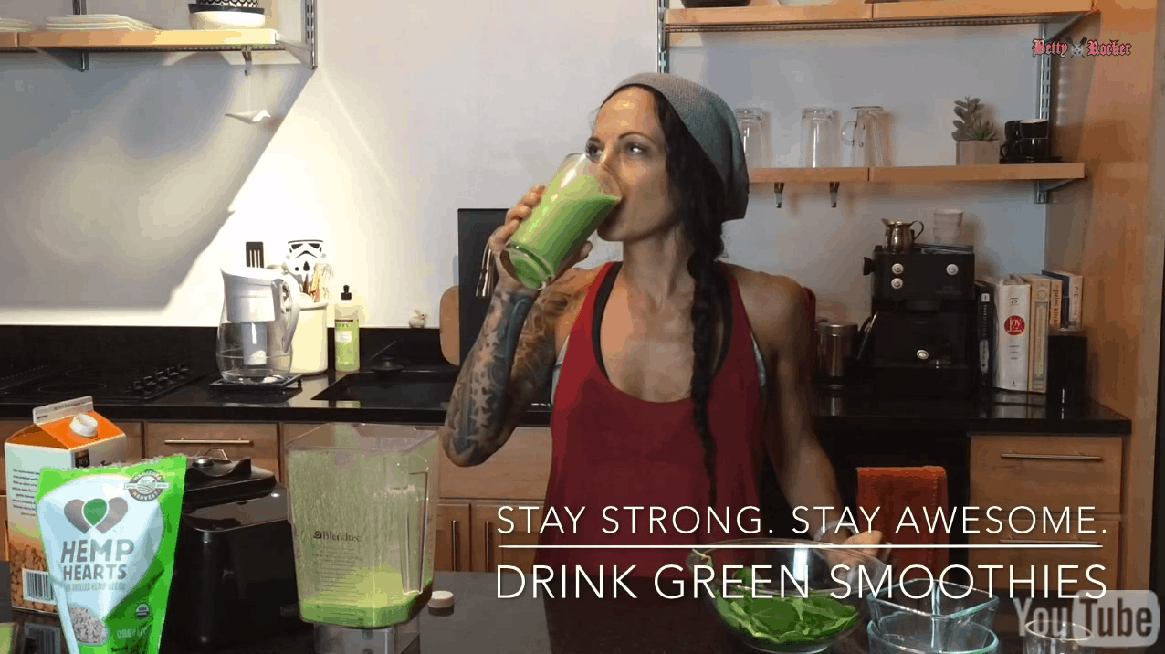 Simple Green Smoothie Recipe and Blendtec Review Betty Rocker