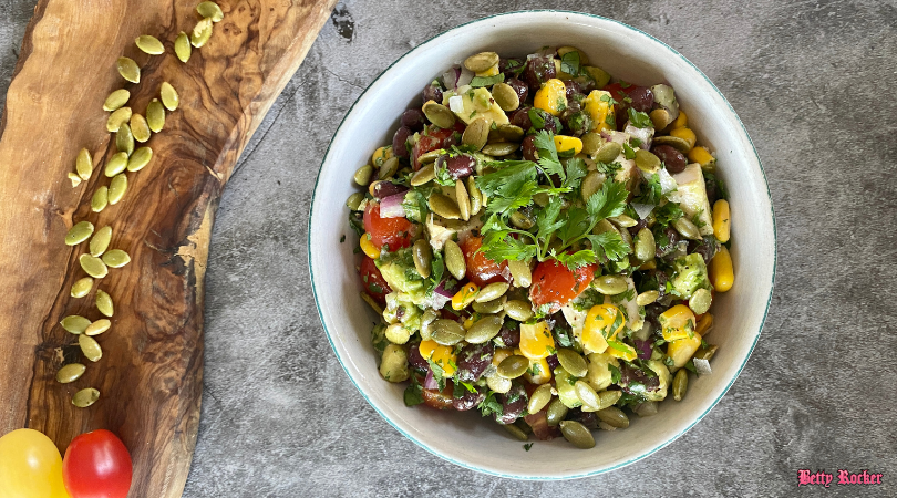 https://thebettyrocker.com/wp-content/uploads/2022/06/Chicken-Avocado-and-black-bean-salad.png